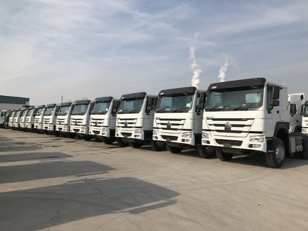 Sinotruk HOWO 7 6X4 Tractor Truck插图